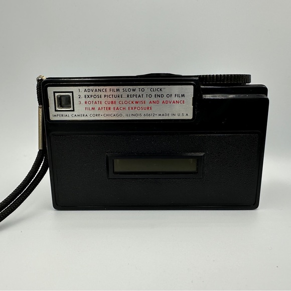 Vintage 1970's Imperial Instant Load 900 for 126 Cartridge Camera with strap - Picture 4 of 9